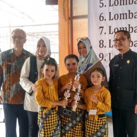 Lanjut Tingkat Provinsi: SD Laboratorium UPI Tasik Raih Juara 1 Seni Tari kreasi FL2SN Tingkat Kota